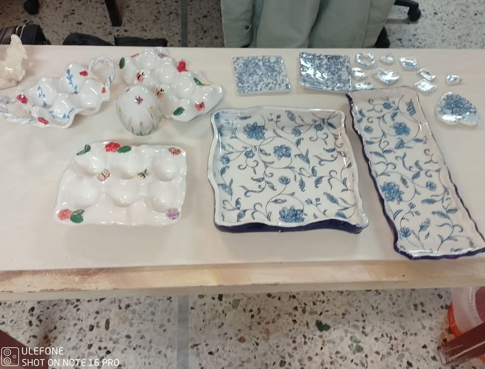 Μαθήματα κεραμικής στο εργαστήρι Πολύτροπον στη Λέσβο